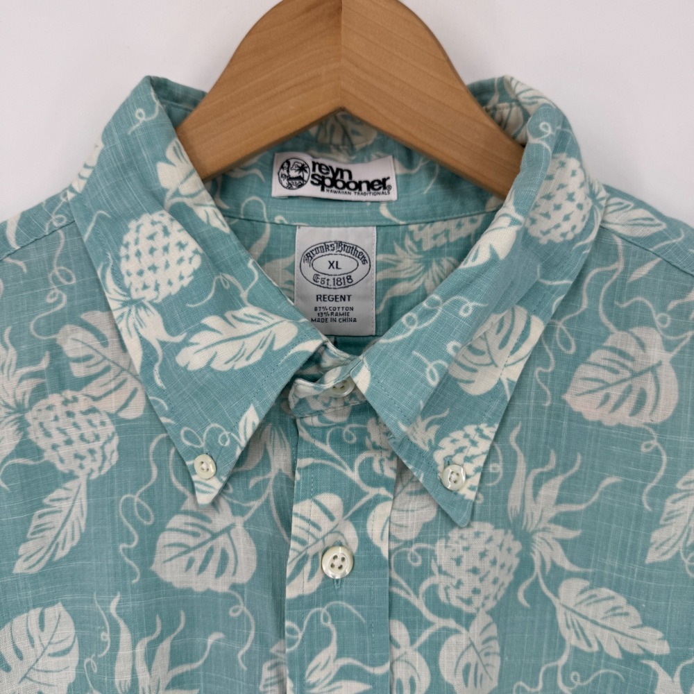 Reyn Spooner Aqua and White Floral Button Down Shirt